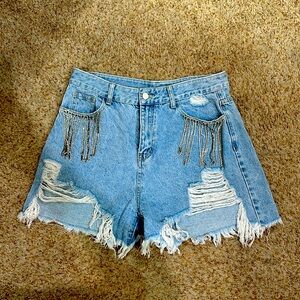 Size extra large cut off Jean shorts. Fits like. 10